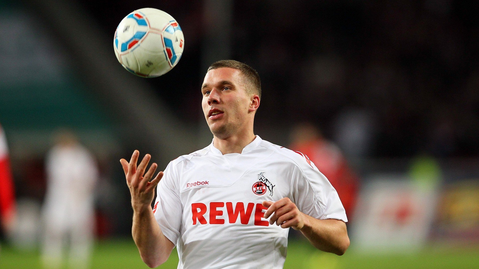 史上最激动人心的“决战之夜”：那些令人难忘的欧冠时刻，决战欧冠之巅是第几期